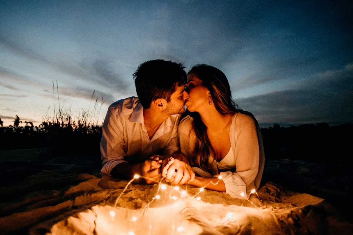 romantic couple