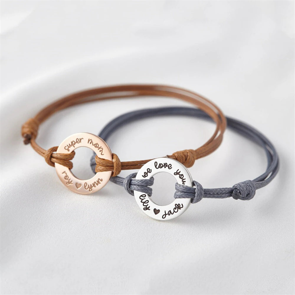 Personalized Leather Bracelet with Circle