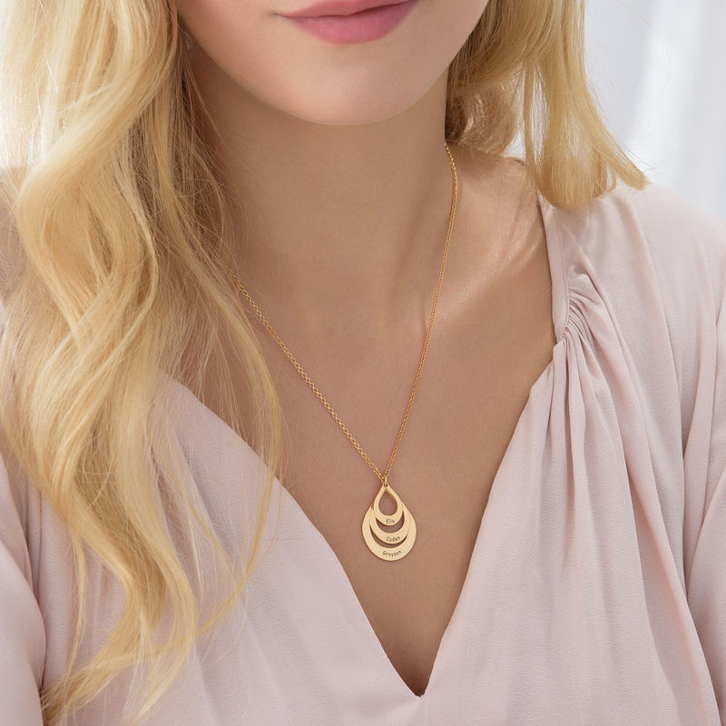 Personalized Droplet Family Necklace with Names